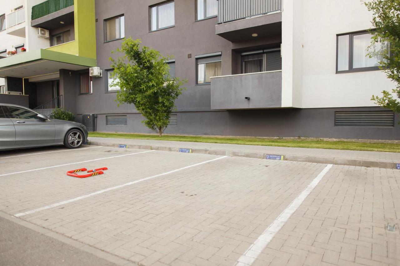Pinkwood Harmony * Oradea