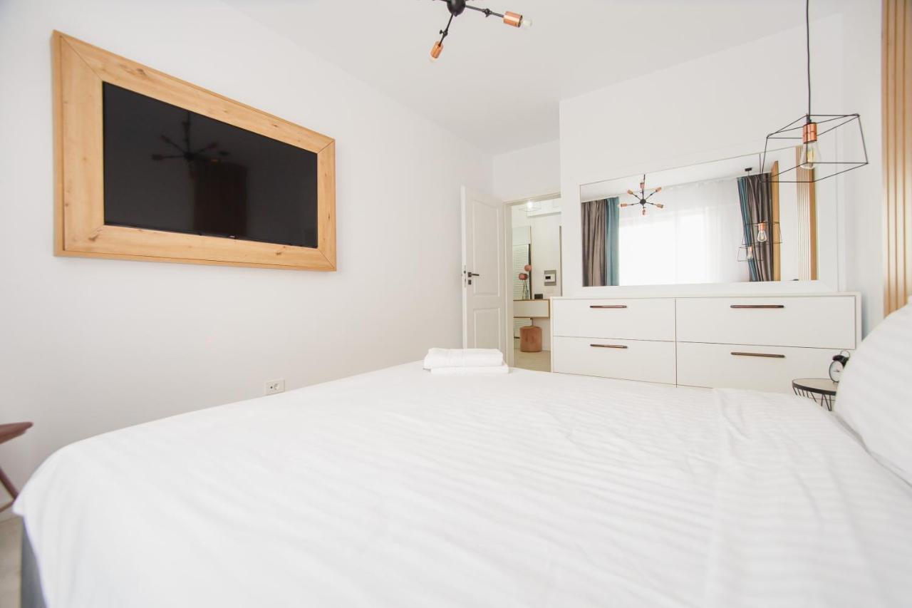 Pinkwood Harmony Apartment